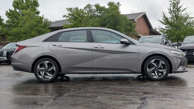 Certified Used 2023 Silver Hyundai SEL image 8