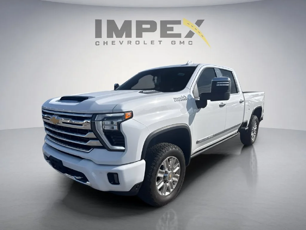 Used 2025 Summit White Chevrolet High Country image 1
