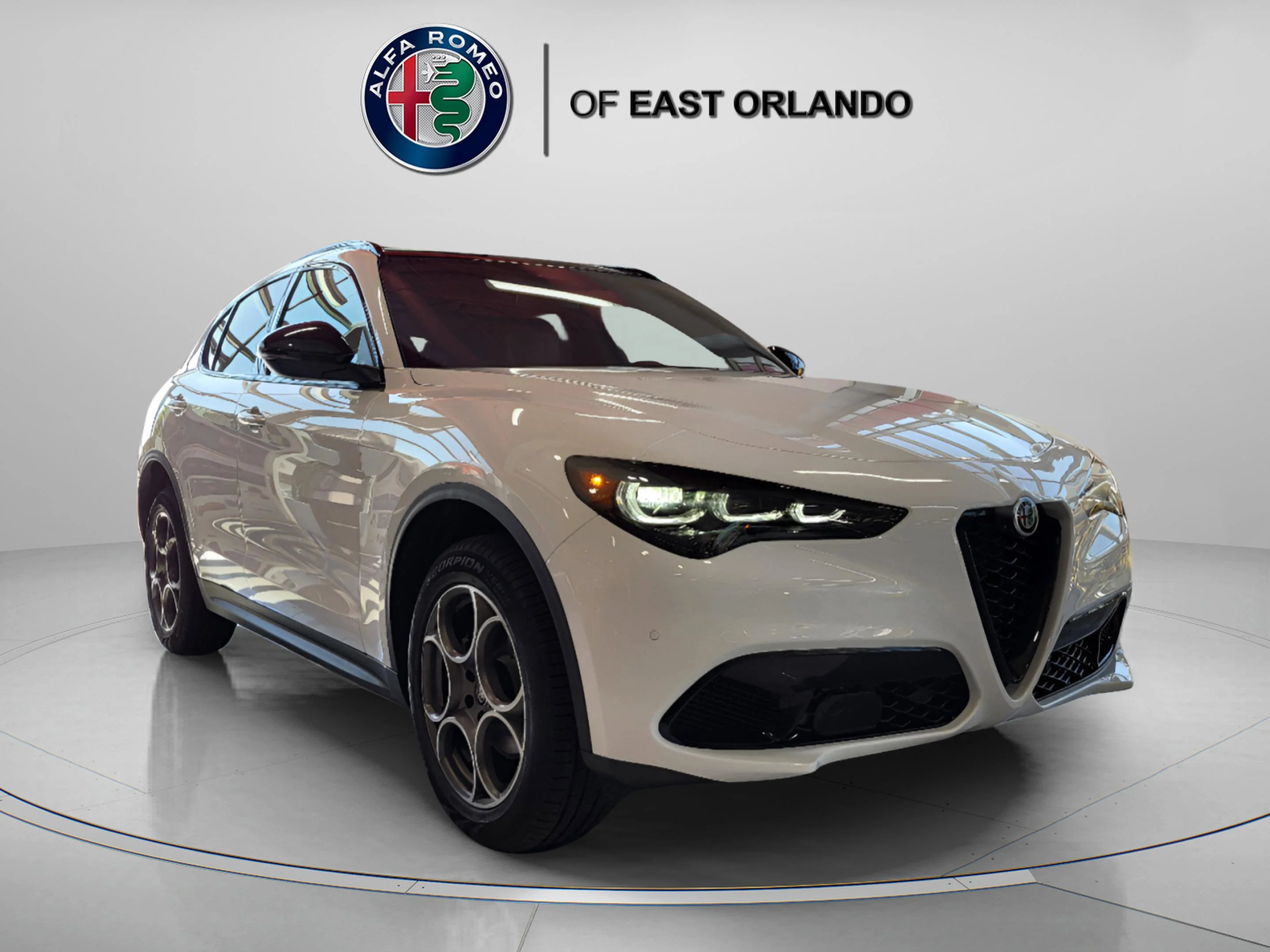 2025 Alfa Romeo Stelvio