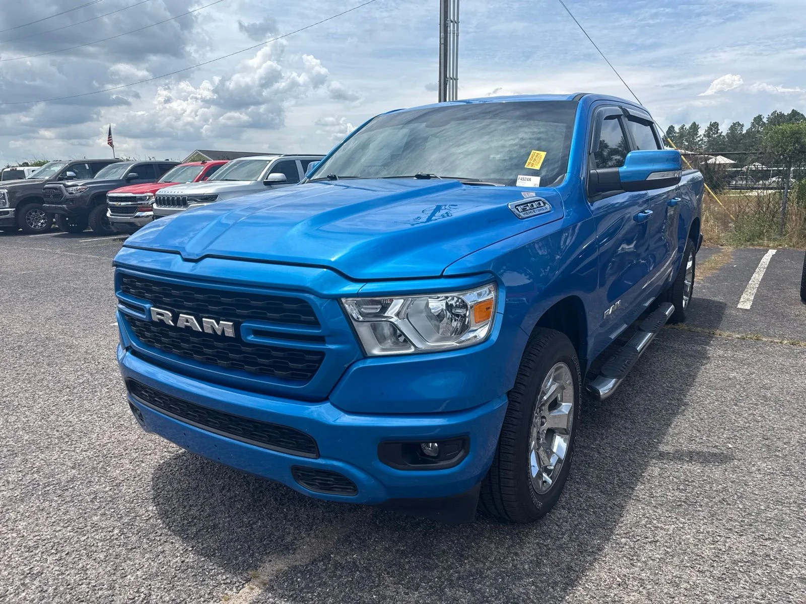 Used 2022 Blue Ram Big Horn/Lone Star image 2
