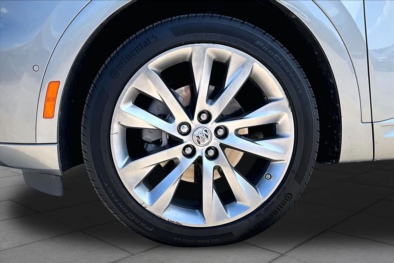 Used 2023 Moonstone Gray Metallic Buick Avenir image 11