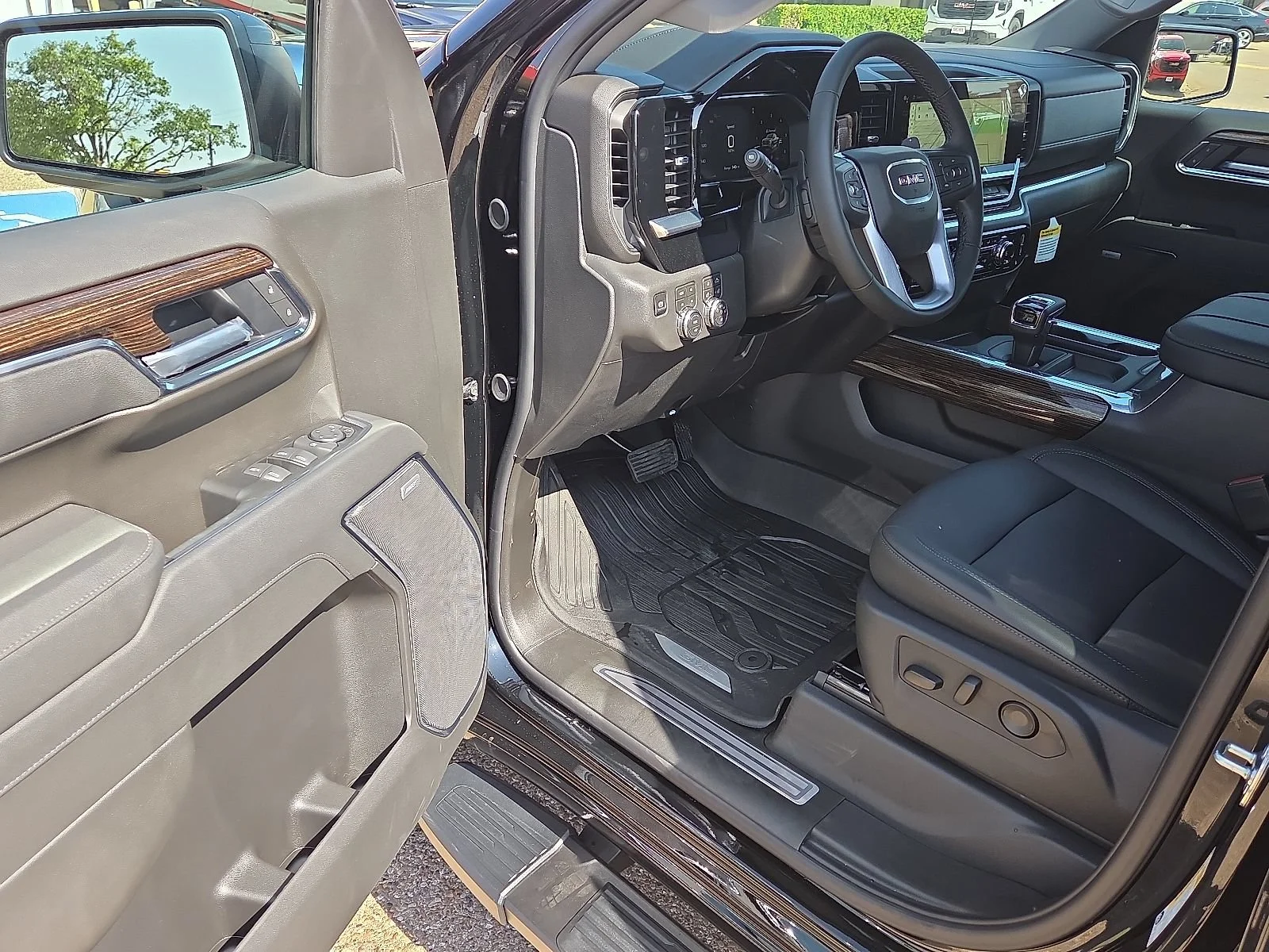 2026 GMC Sierra 1500 Elevation - Photo 12