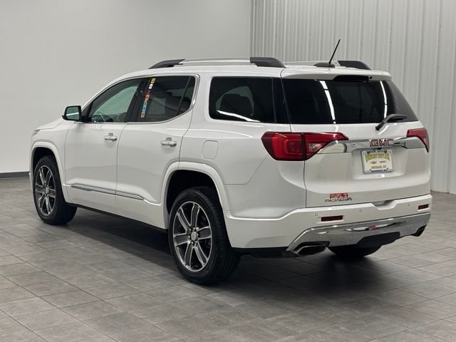 Used 2018 White GMC Denali image 4