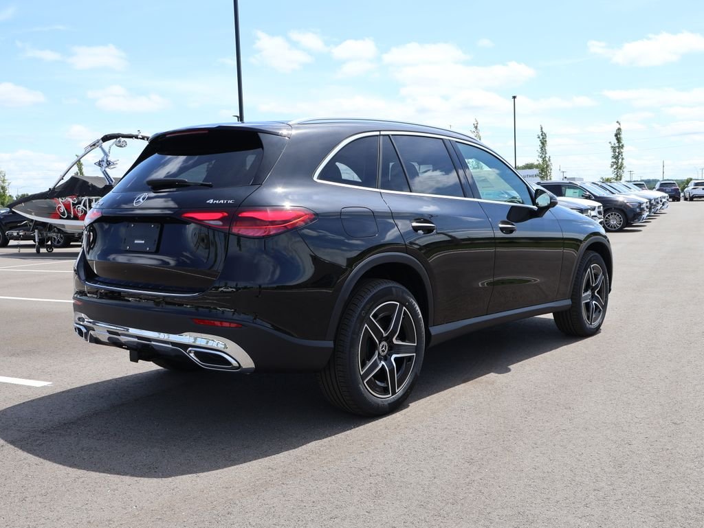 New 2026 Black Mercedes-Benz GLC 300 image 6
