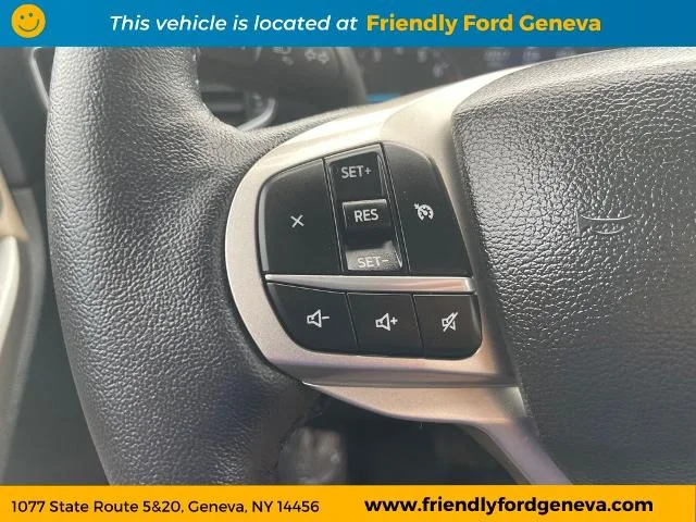 Used 2023 Blue Metallic Ford XLT image 17