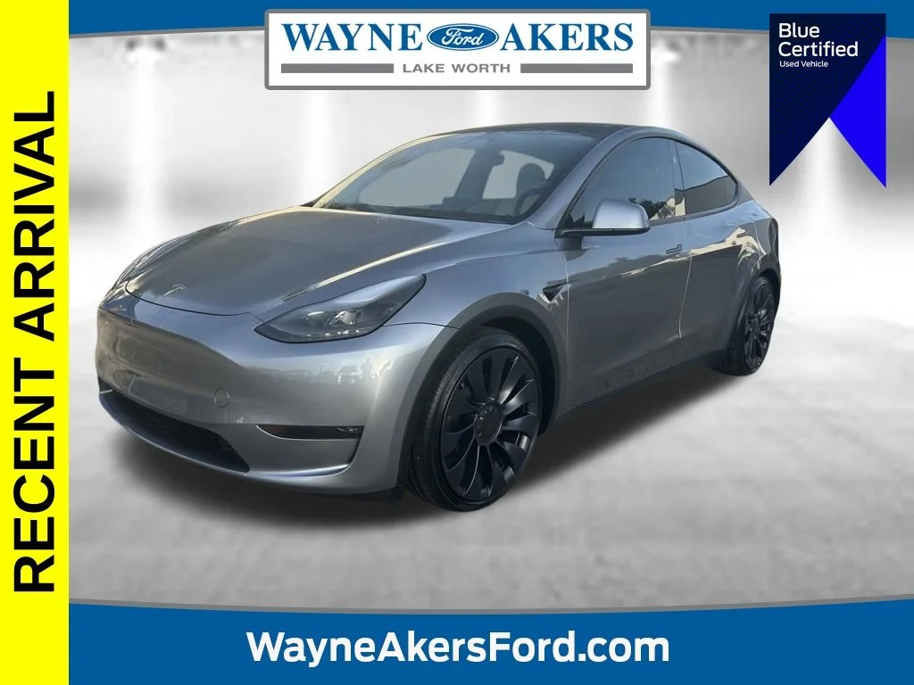 2024 Tesla Model Y Performance Dual Motor All-Wheel Drive's photo