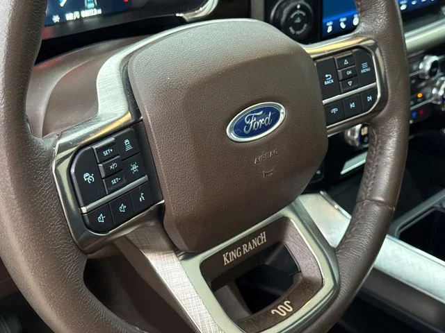 Used 2021  Ford King Ranch image 29