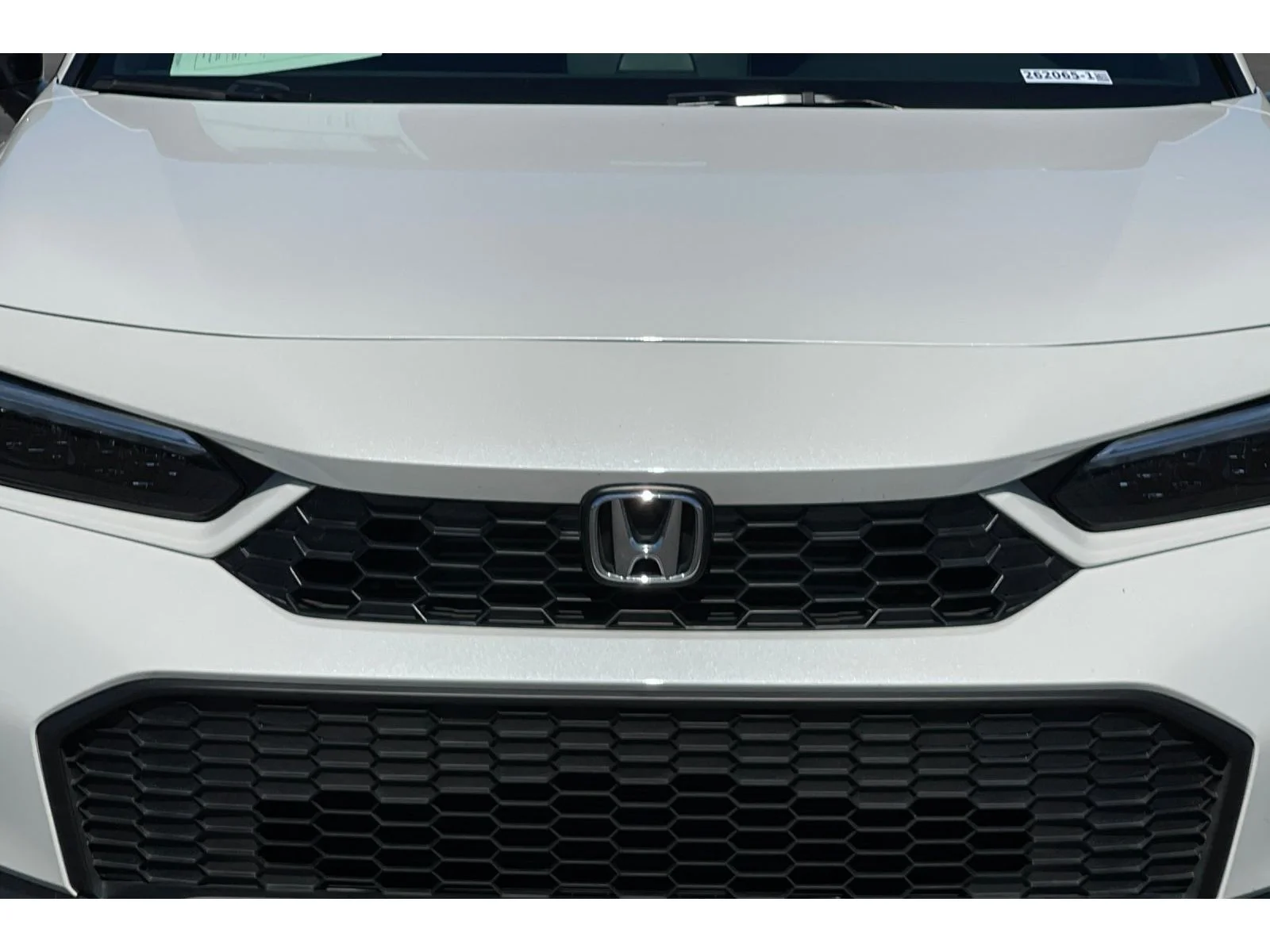 Used 2026 Platinum White Pearl Honda 2WD Sport Hybrid image 13