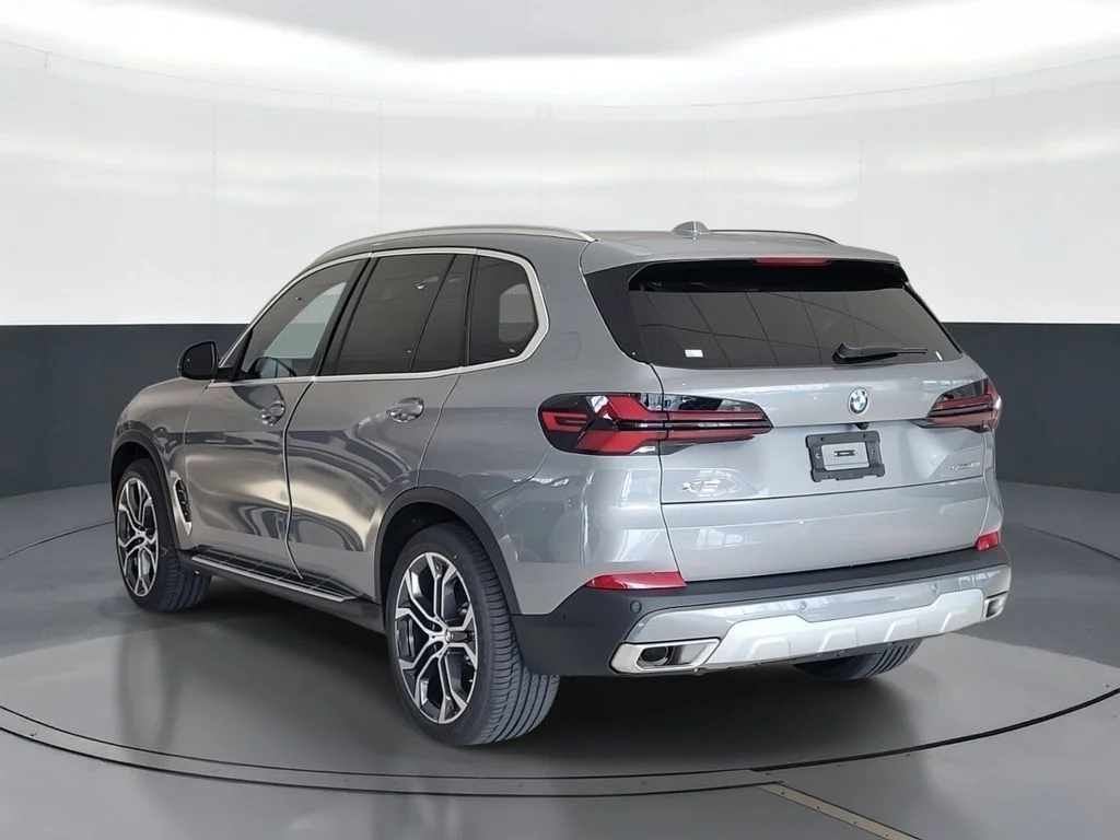 Certified Used 2025 Gray BMW sDrive40i image 4