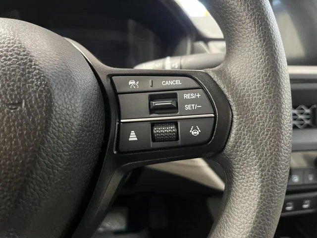 New 2026 Radiant Red Metallic Honda SE image 18