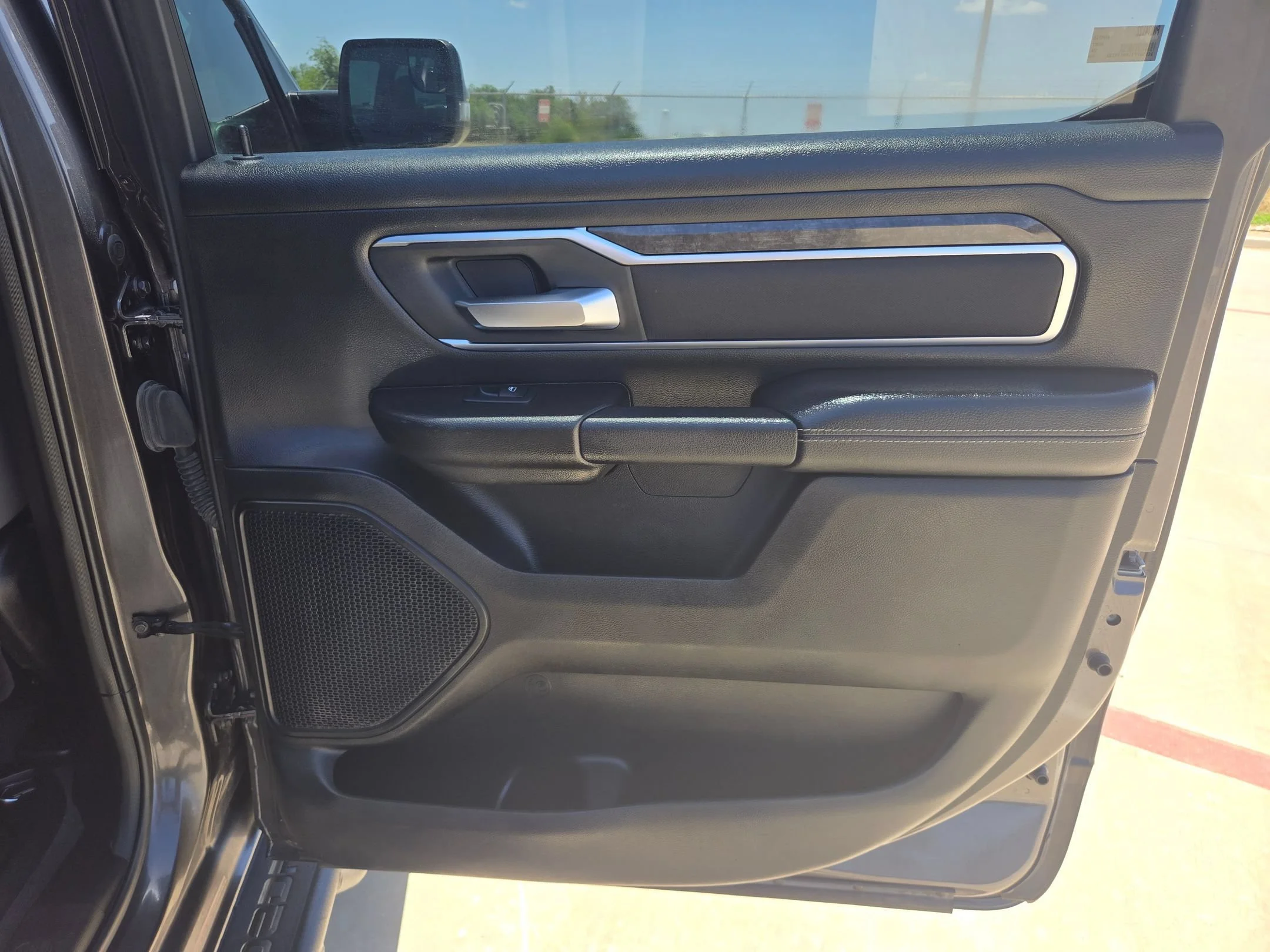 Used 2024 Gray Ram Big Horn/Lone Star image 22