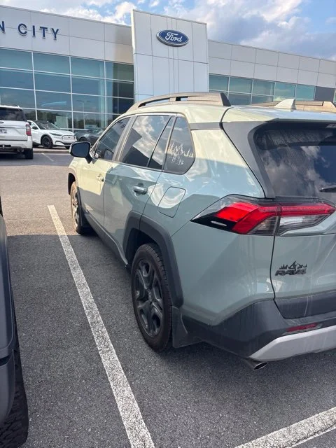 Used 2022 White Toyota Adventure image 5
