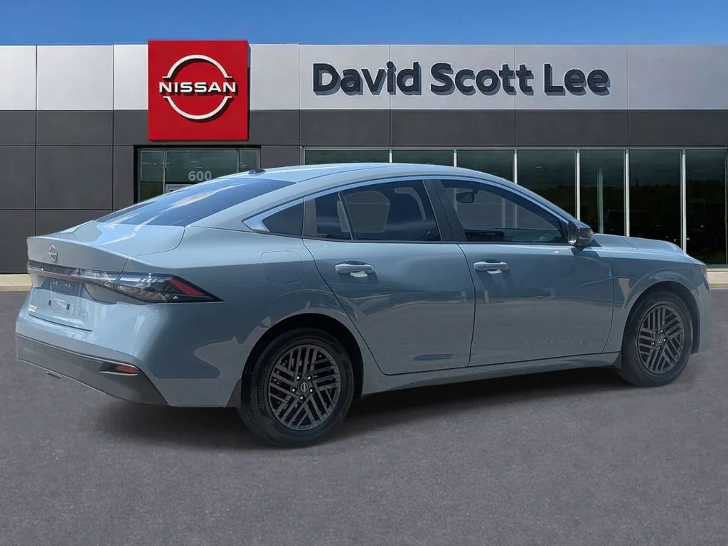 Used 2026 Gray Nissan SV image 5