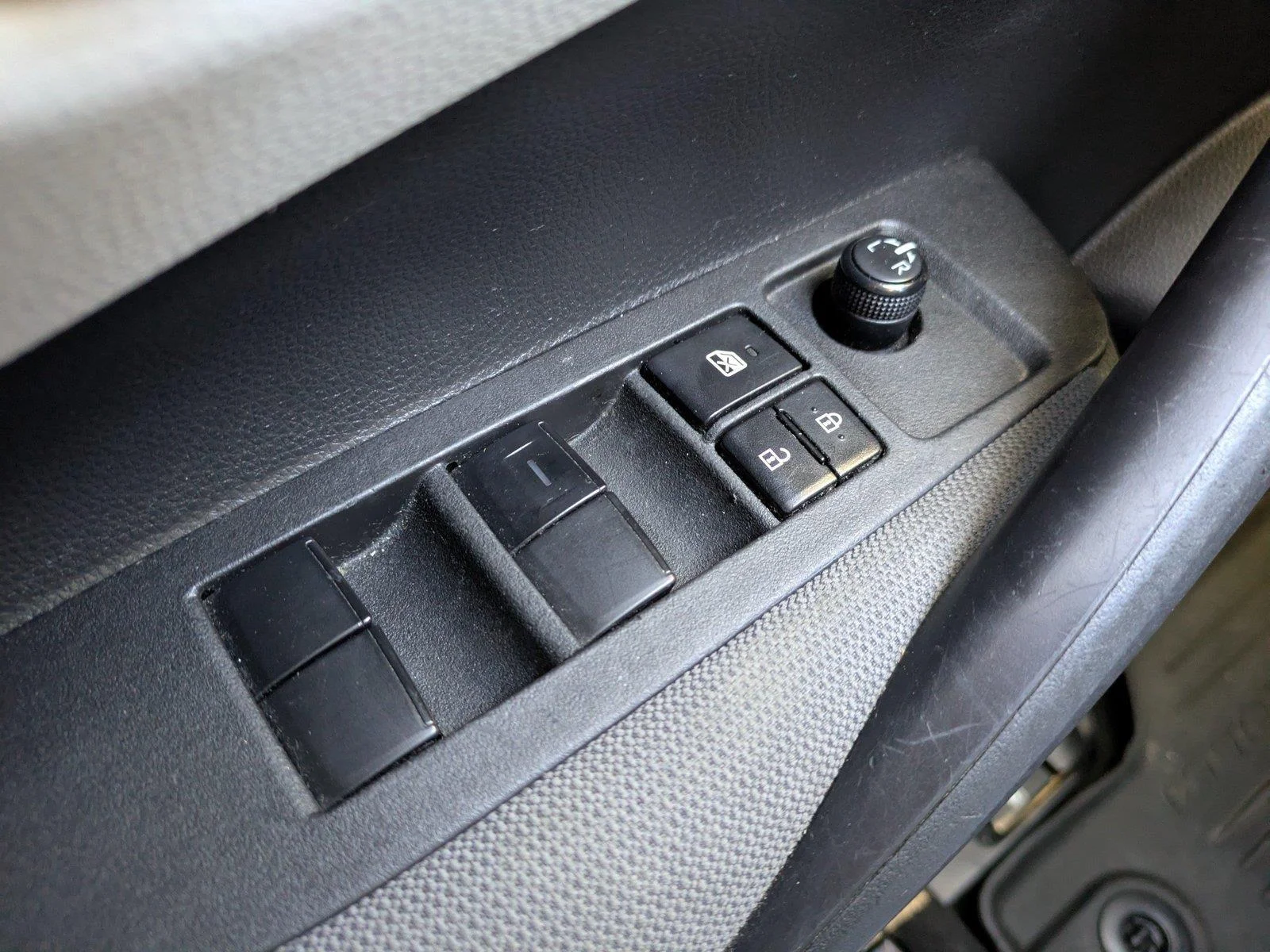 Used 2023 Celestite Toyota LE image 18