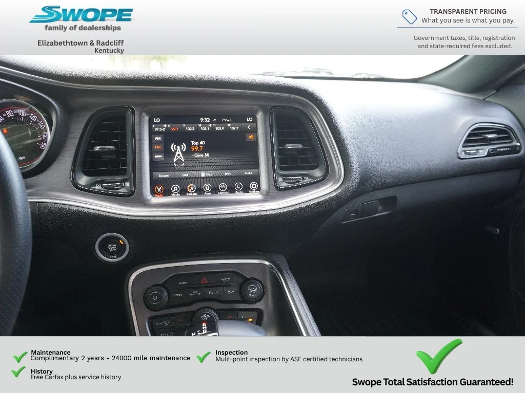 Used 2017 Go Mango Dodge 392 Hemi Scat Pack Shaker image 17