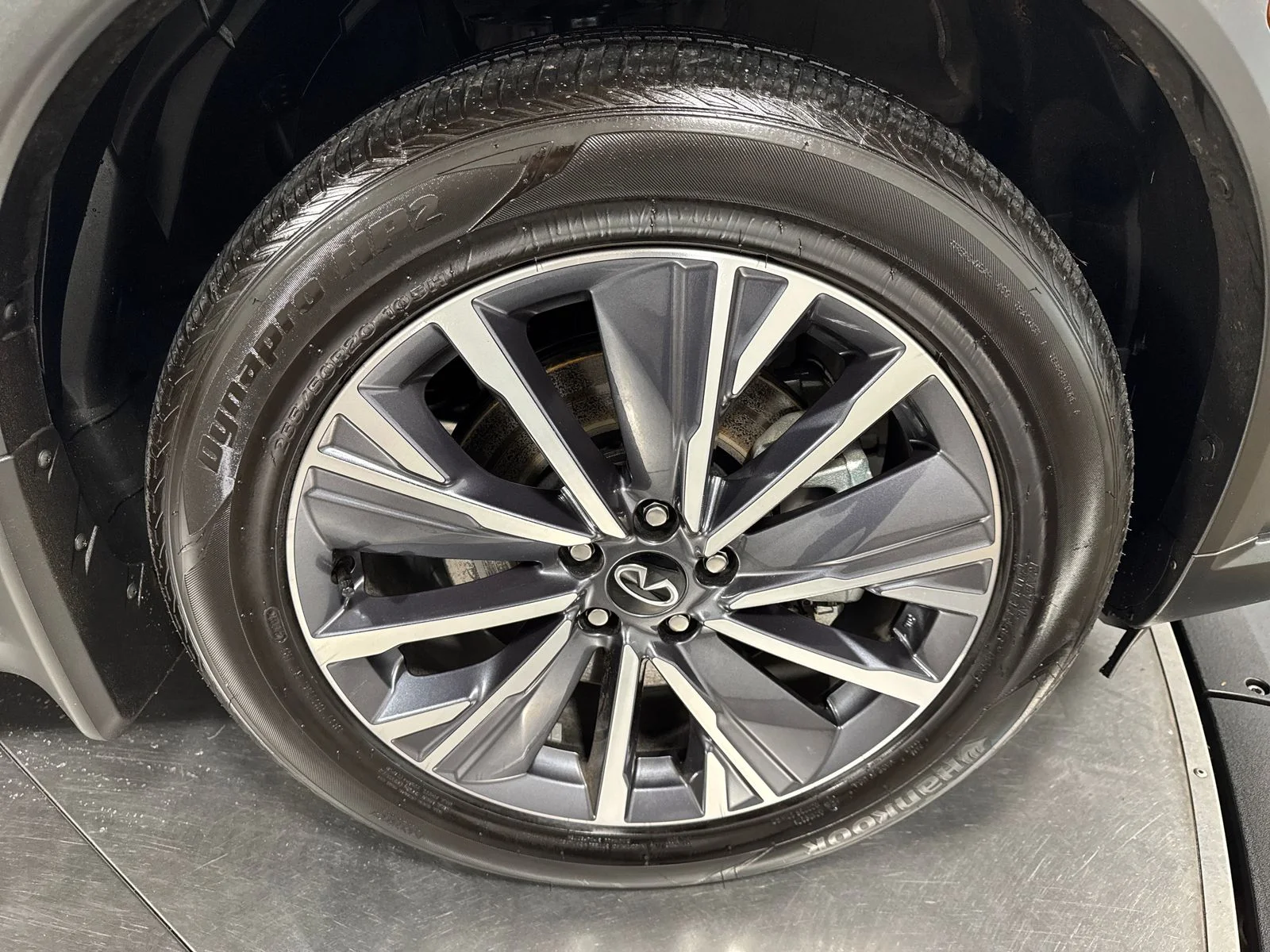 Certified Used 2026 Graphite Shadow INFINITI LUXE image 14