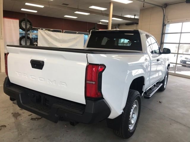 Certified Used 2024 Off-white Toyota SR image 26