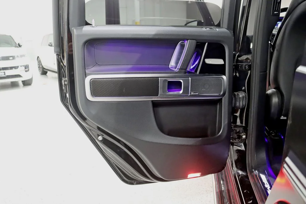 Used 2020 Black Mercedes-Benz G 550 image 35