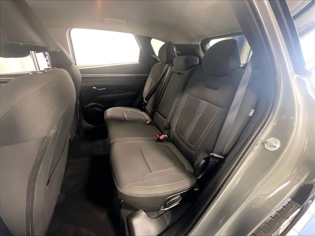 Used 2024 Gray Hyundai SEL image 15