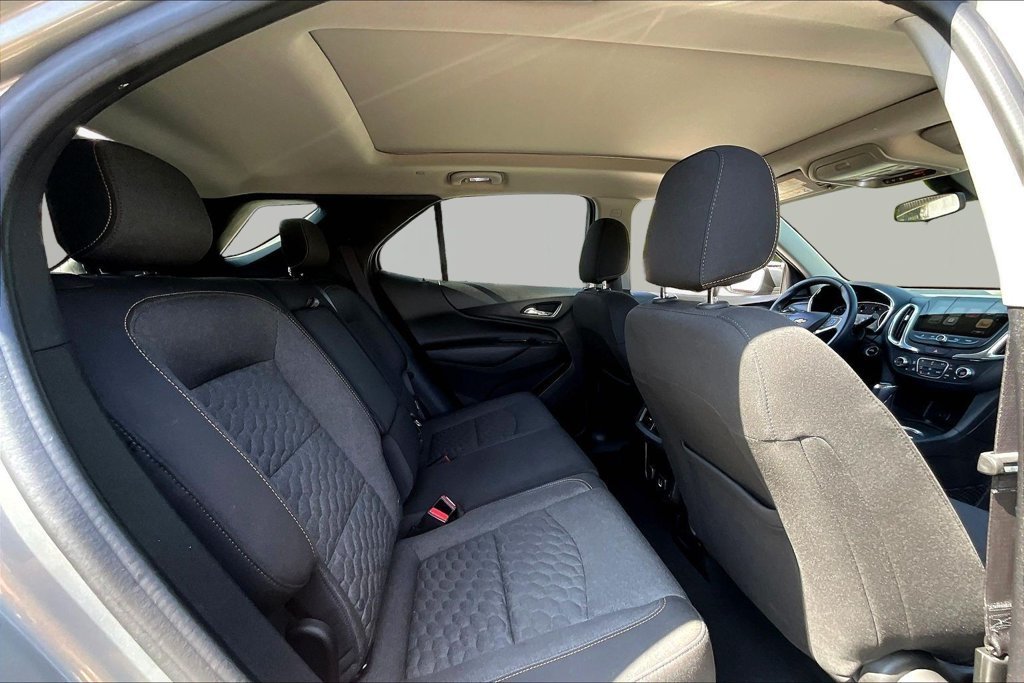 Used 2018 Gray Chevrolet LT image 25