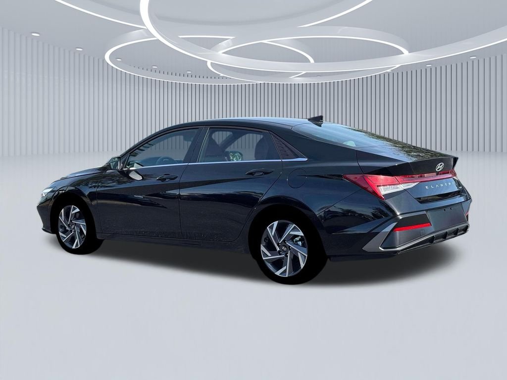 New 2026 Black Hyundai Limited image 4