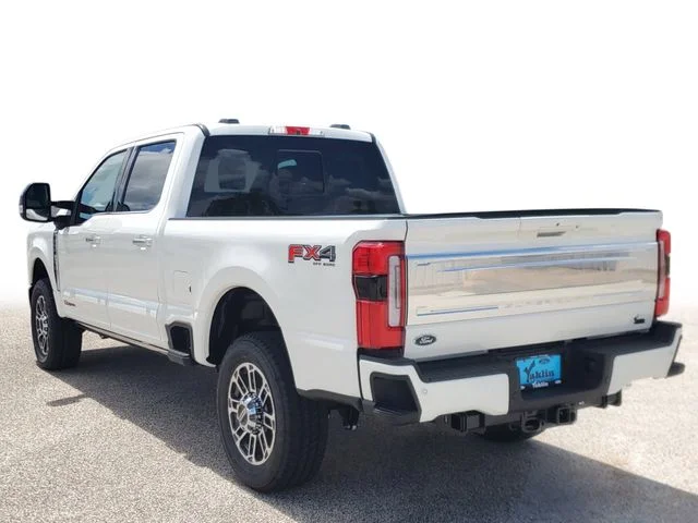 New 2026 Star White Metallic Tri-Coat Ford F-250® Platinum® image 3