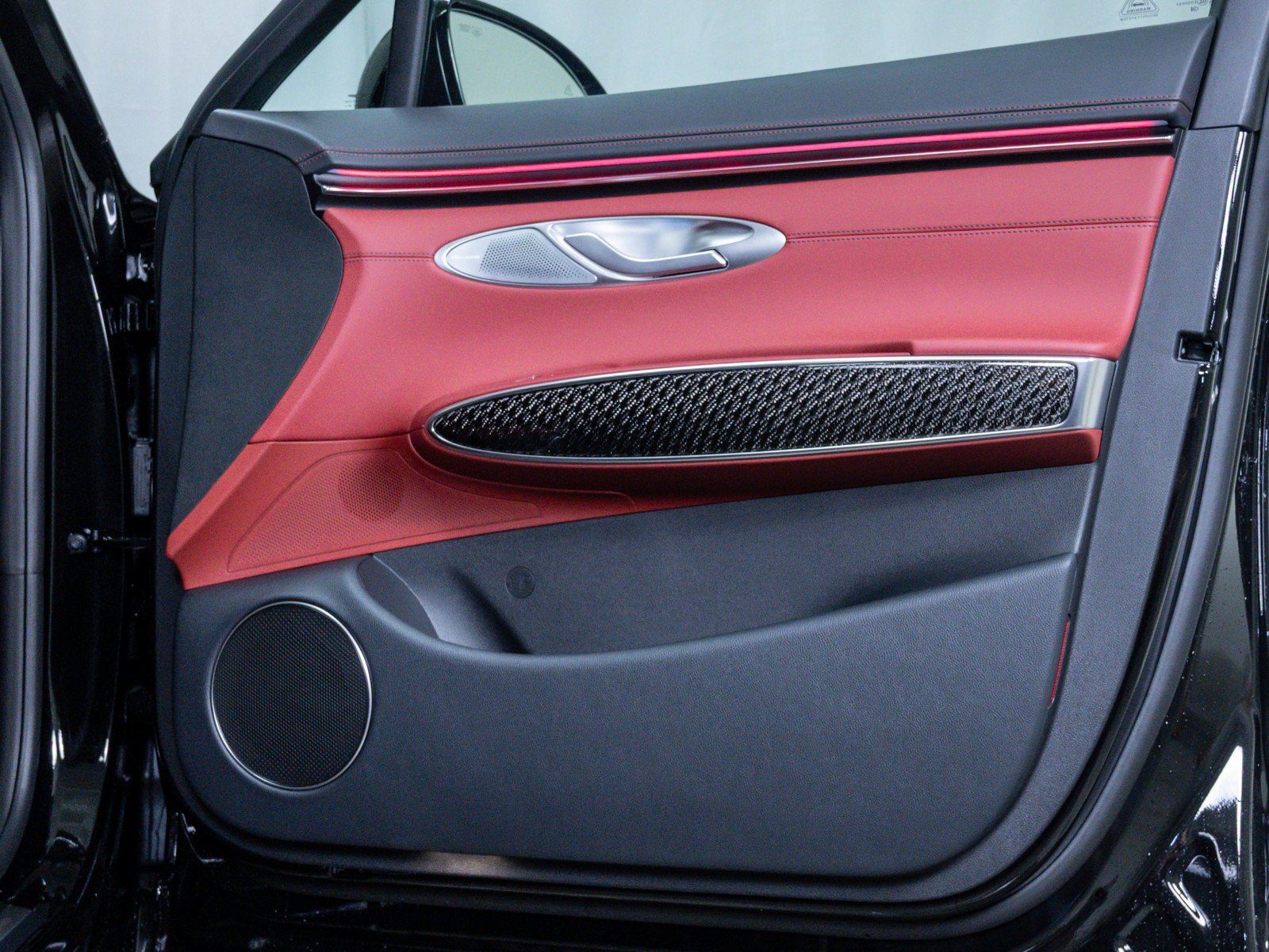 New 2026 Vik Black Genesis 2.5T Sport Prestige image 10