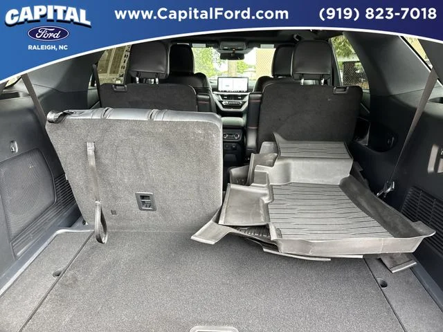 Used 2025 Black Ford ST-Line image 16