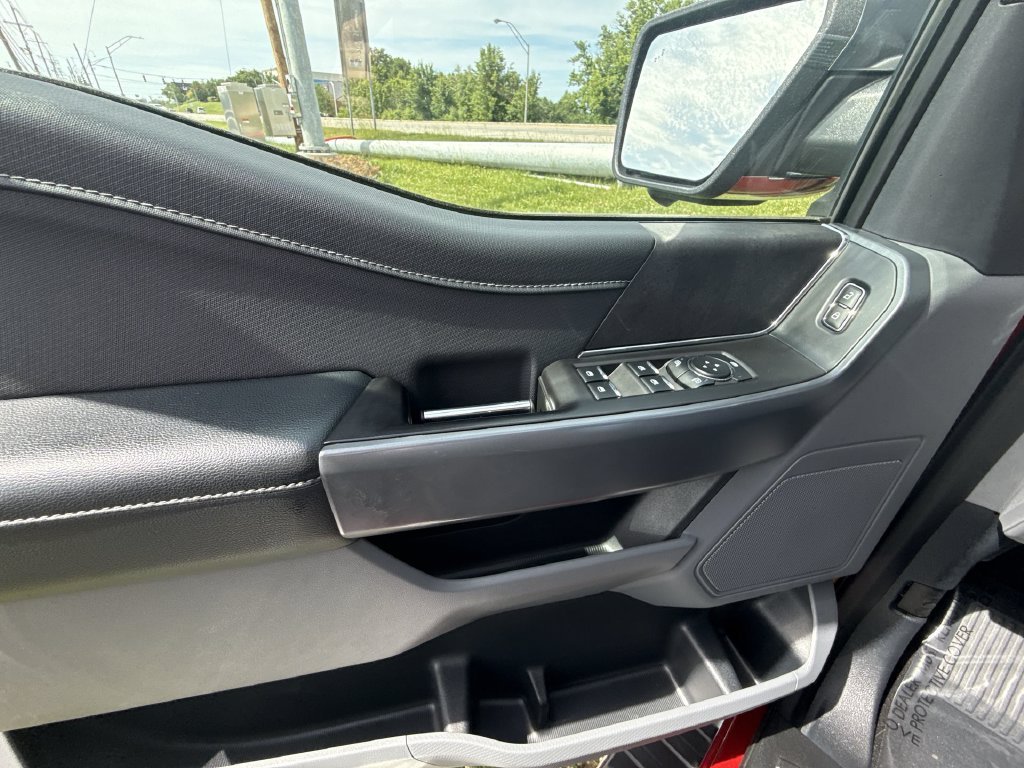 Used 2024 Red Ford XLT image 5