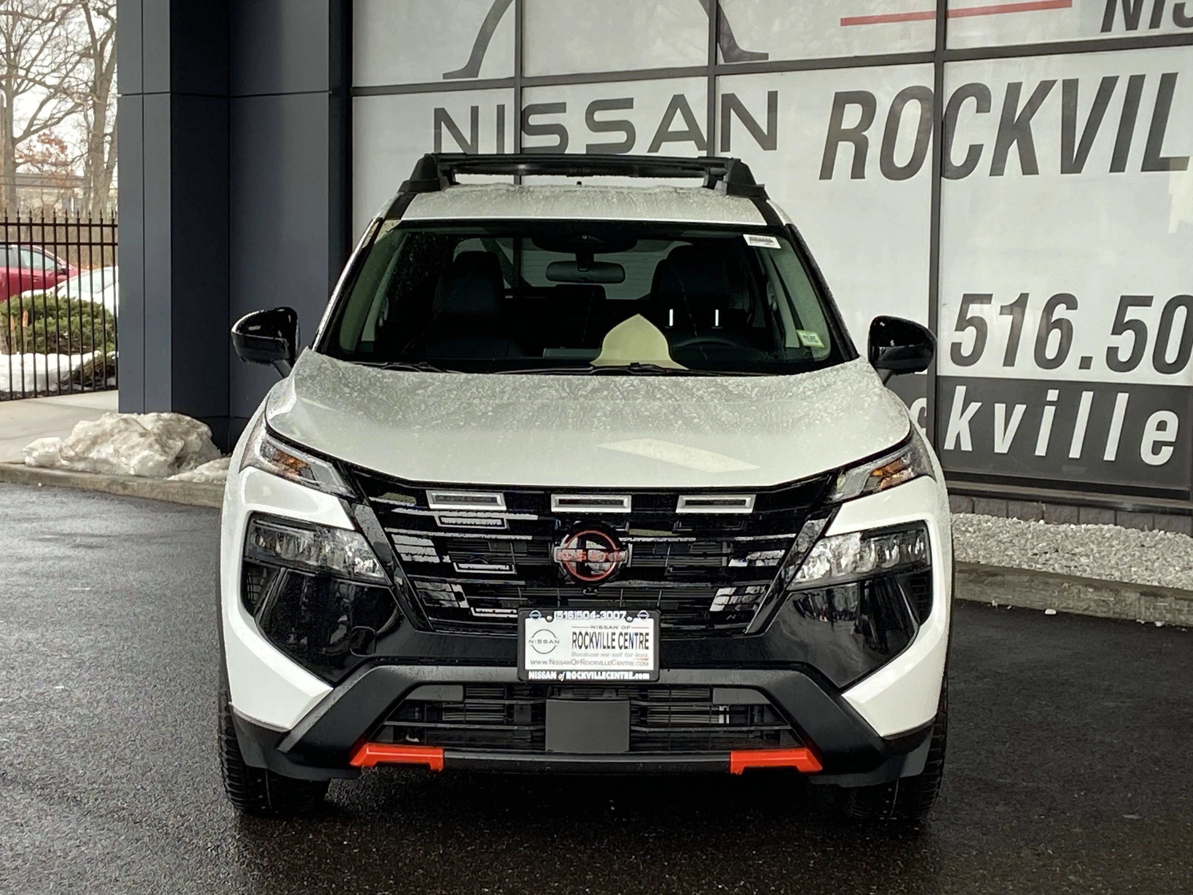New 2026 Everest White Pearl Tricoat Nissan Rock Creek image 2