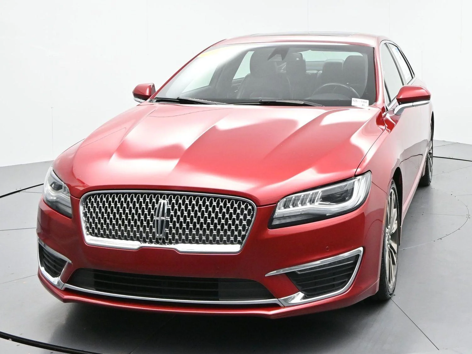 Used 2020 Red Carpet Metallic Tinted Clearcoat Lincoln Reserve image 2
