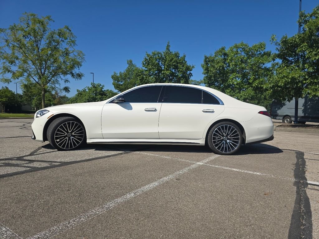 Certified Used 2022 MANUFAKTUR Diamond White Mercedes-Benz S 580 image 13