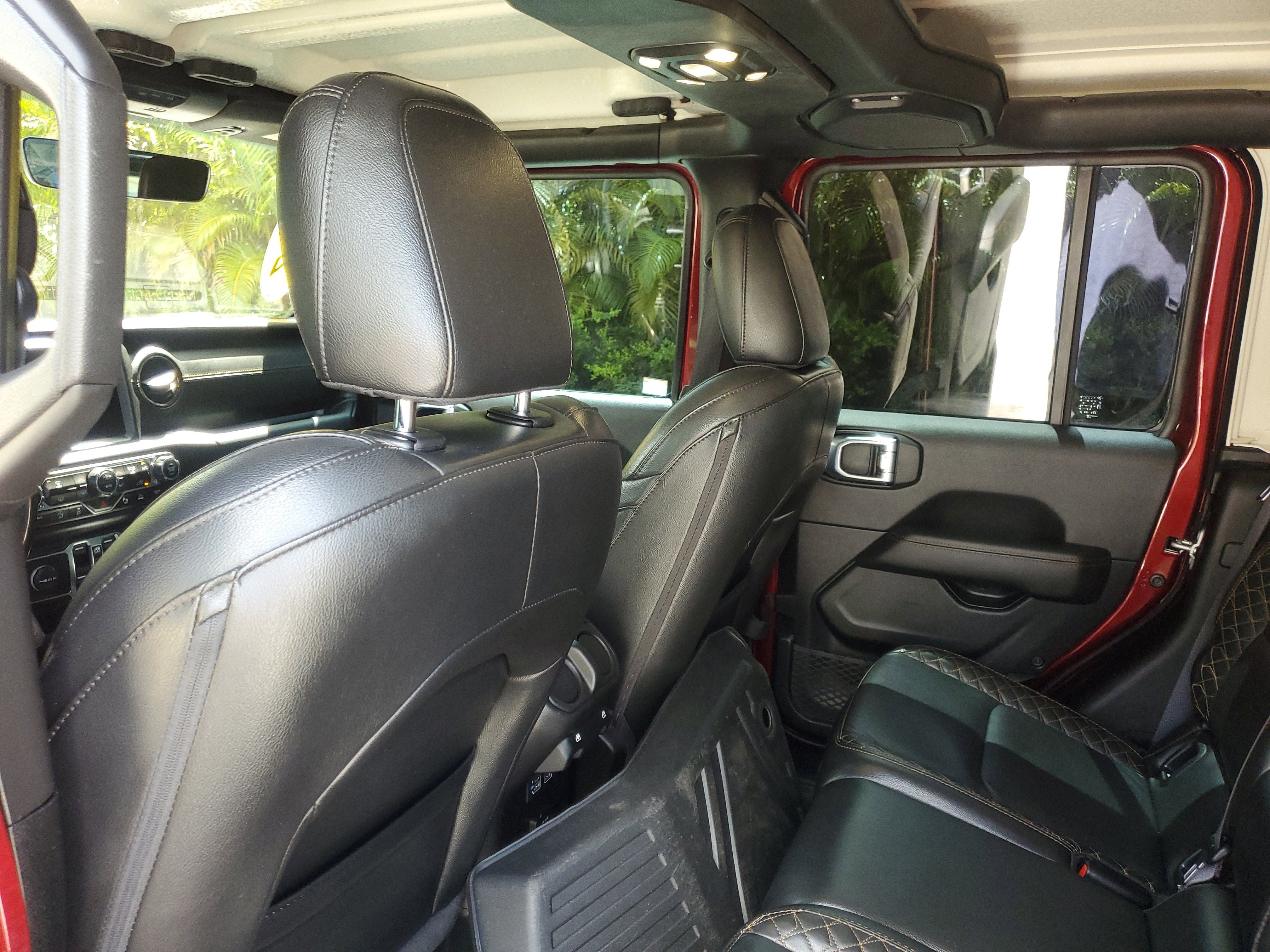 Used 2021 Snazzberry Pearlcoat Jeep High Altitude image 10