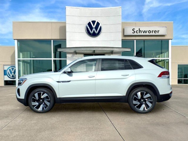 2026 Volkswagen Atlas Cross Sport SE w/Technology 4M