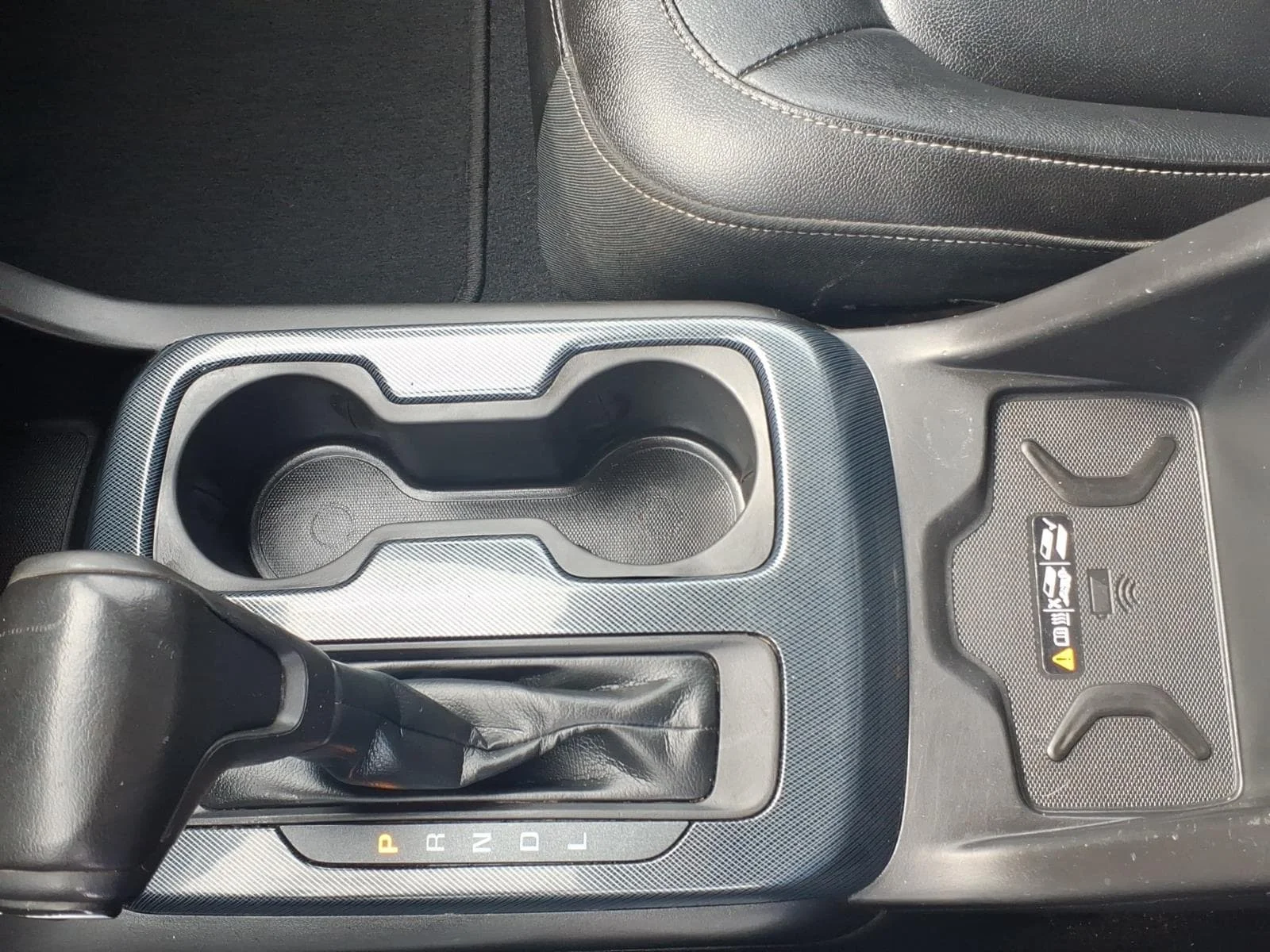 Used 2019 Black Chevrolet Z71 image 21