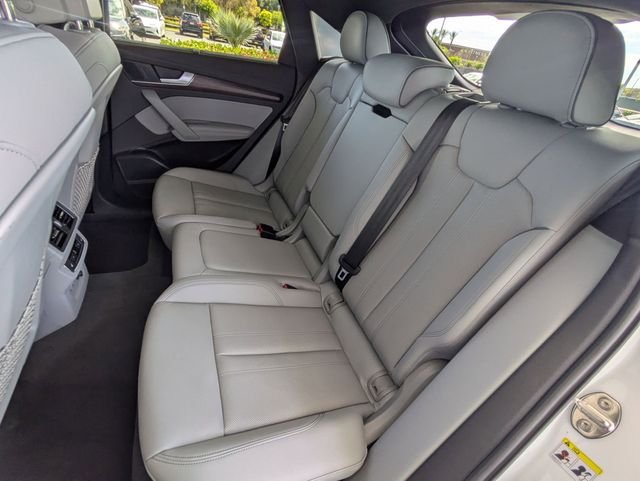 Used 2022 Glacier White Metallic Audi 45 S line Prestige image 27