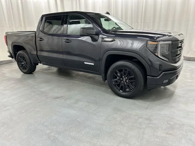 2026 GMC Sierra 4WD Crew Cab Std Box Elevation 3VL's photo