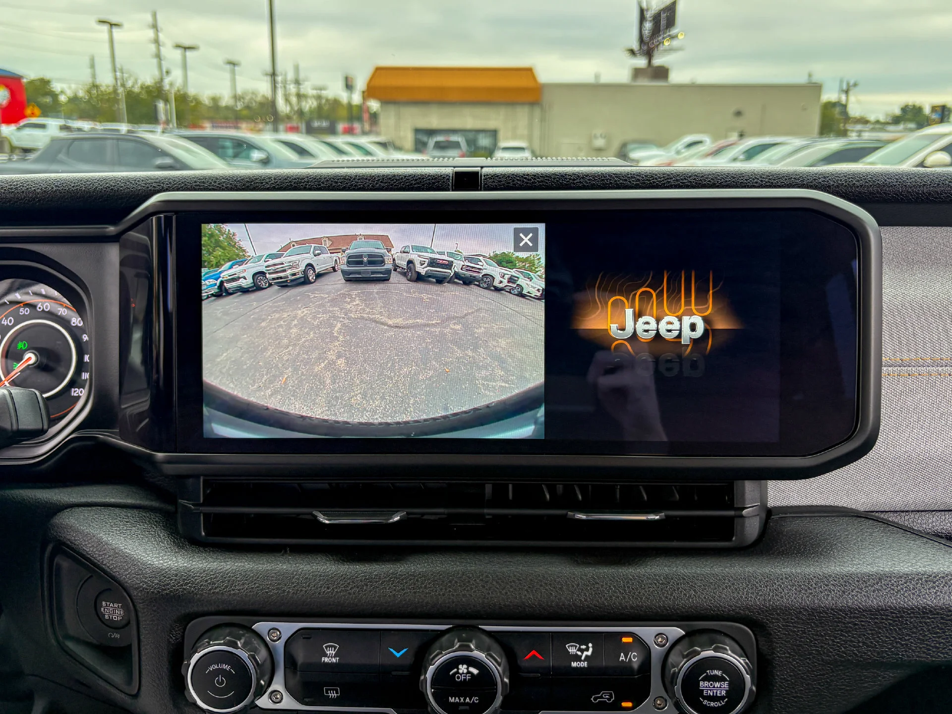 Used 2024 Gray Jeep Sport S image 21