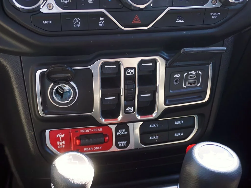 2023 Jeep Wrangler 4-Door Rubicon - Photo 26
