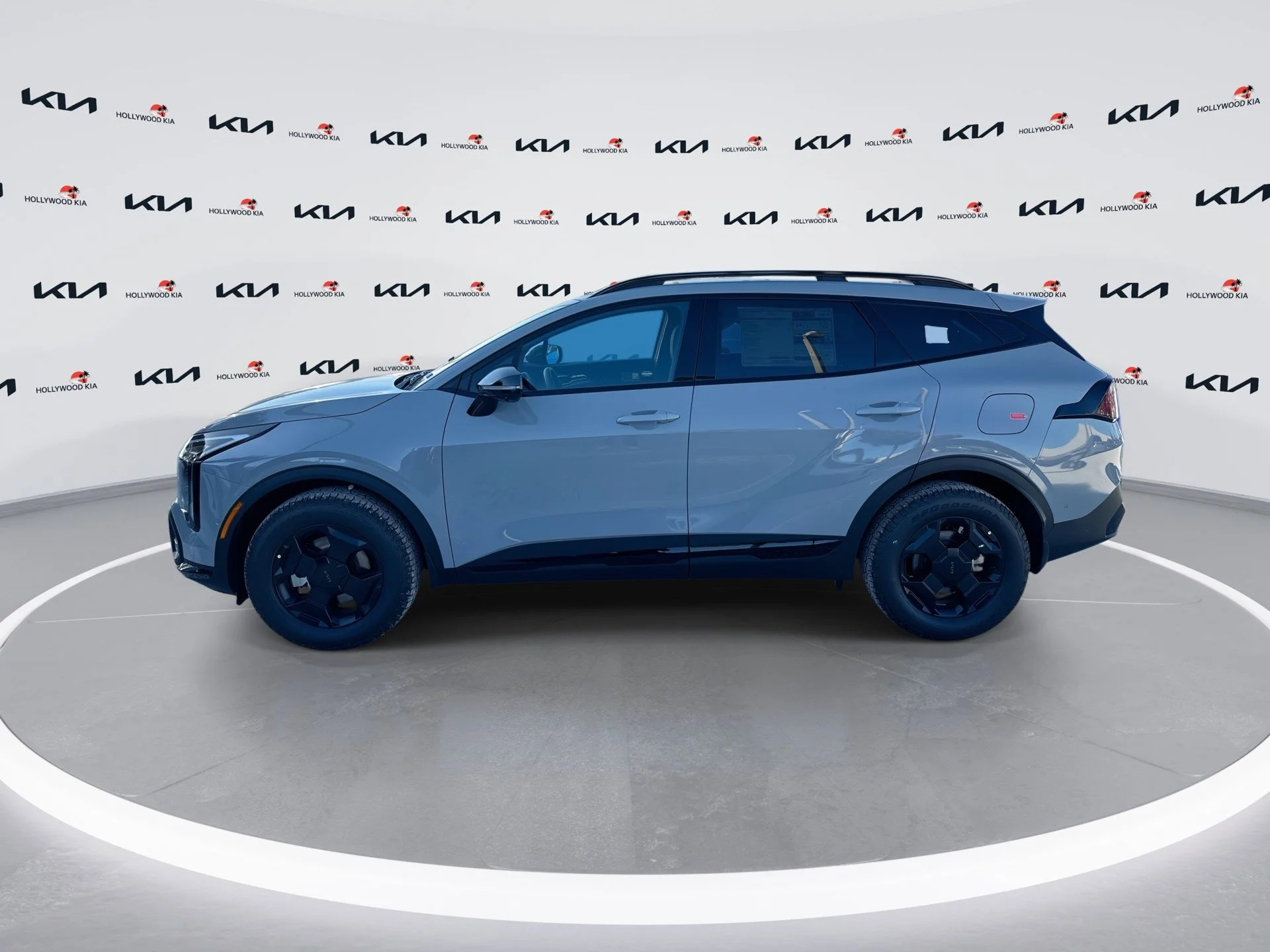 New 2026 Wolf Gray Kia X-Pro Prestige image 5