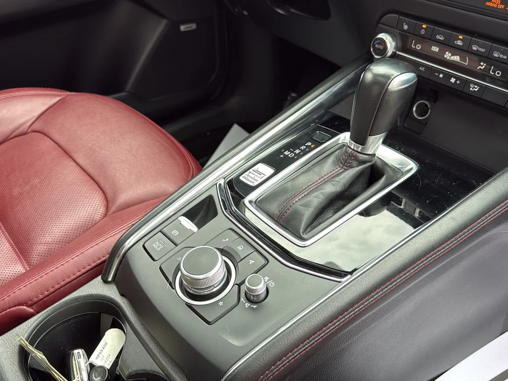 Used 2024 Gray Mazda 2.5 S Carbon Edition image 36