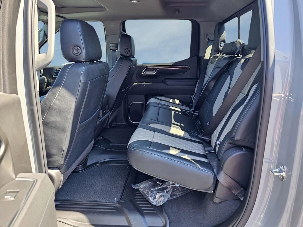 2025 Chevrolet Silverado 1500 RST - Photo 27