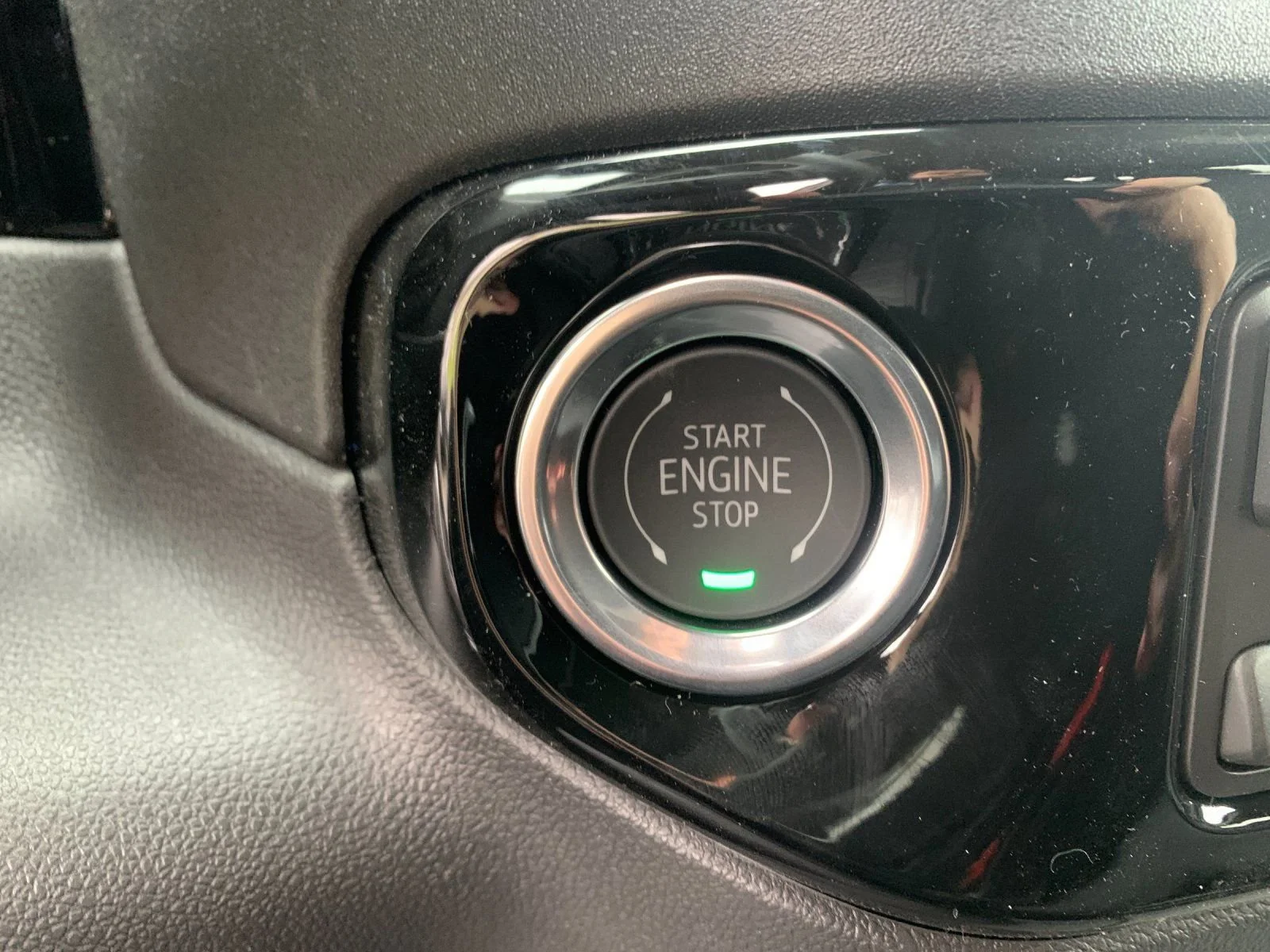 2026 GMC Sierra 1500 SLE - Photo 24