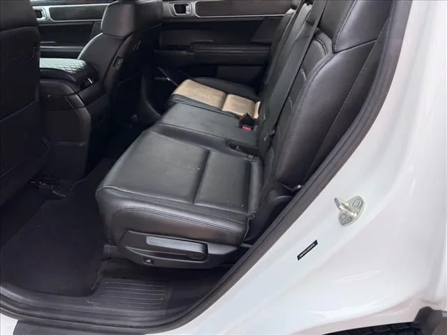 Used 2024 White Hyundai Limited image 10