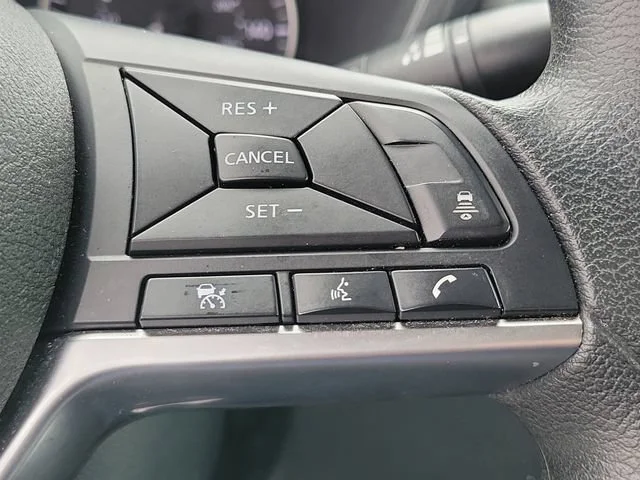 Used 2023 White Nissan SV image 26