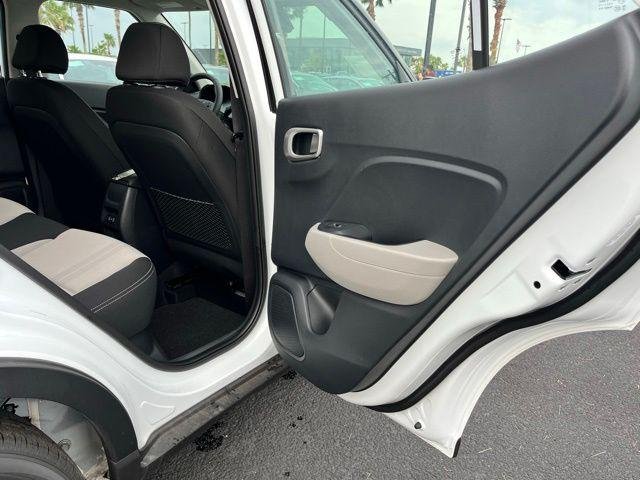 New 2026 White Hyundai SEL image 19