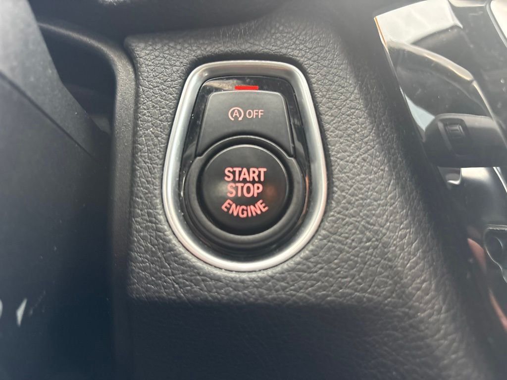Used 2018 Gray BMW 340i xDrive image 25