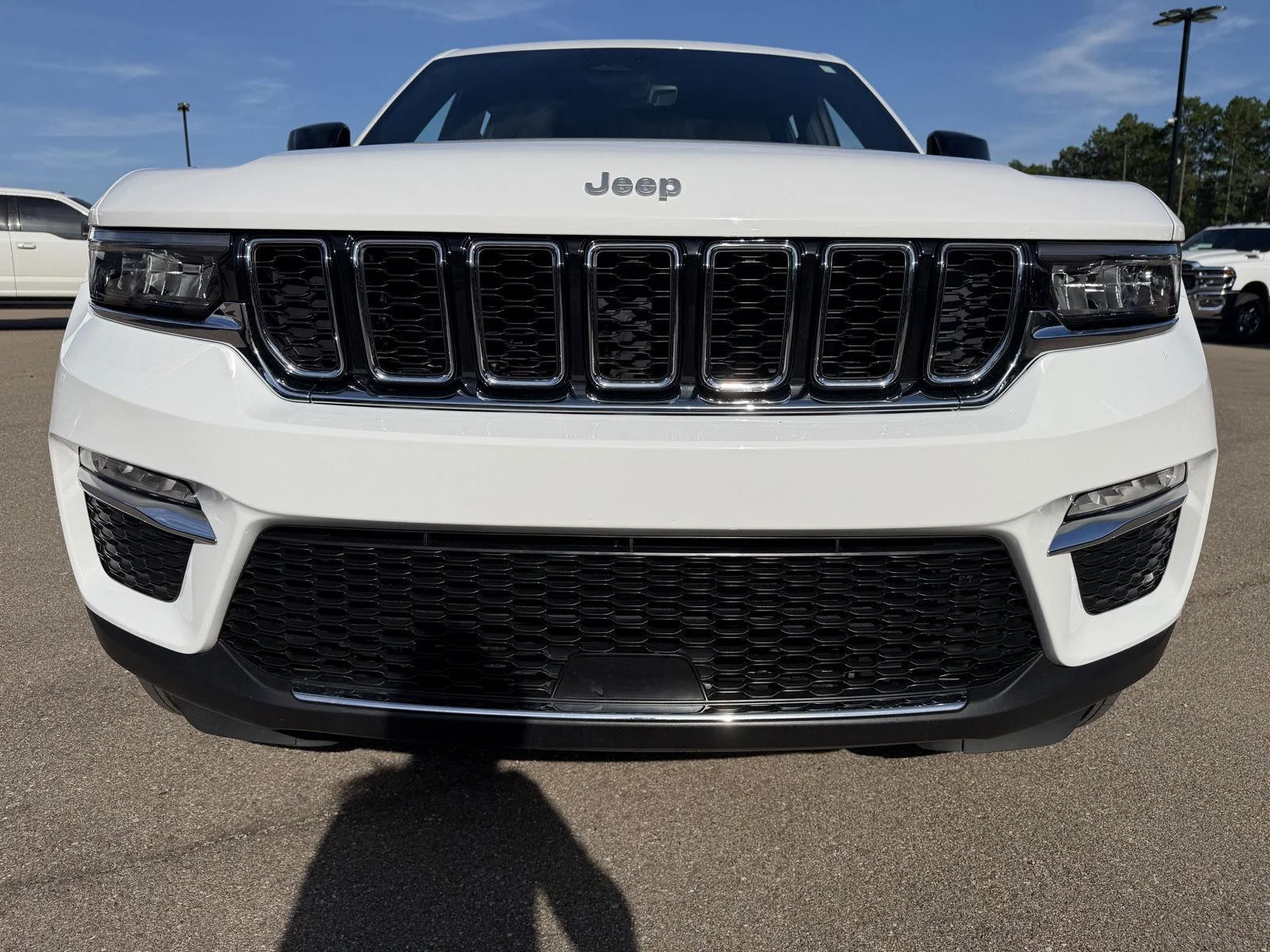 Used 2025 Bright White Clearcoat Jeep Limited image 24