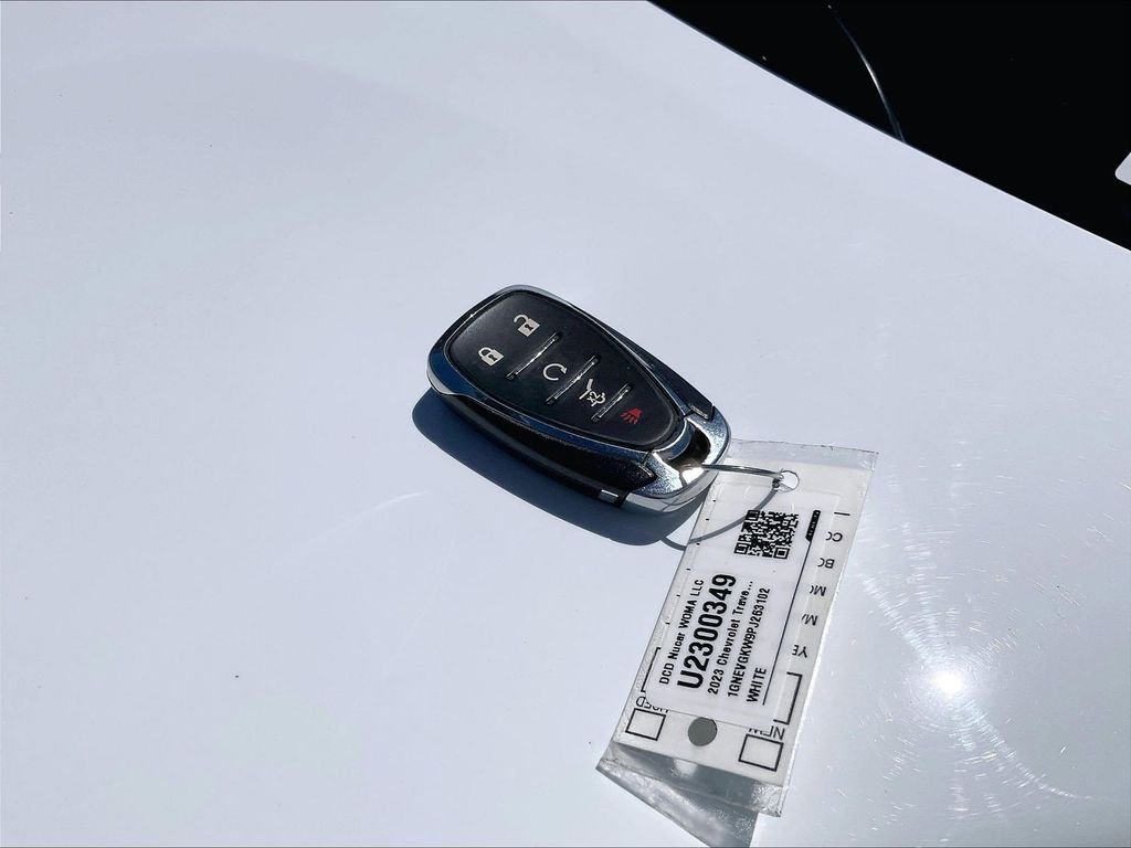 Used 2023 White Chevrolet LT image 31