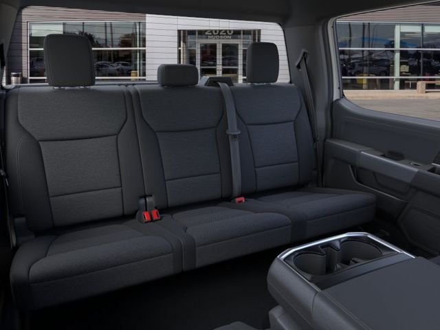 New 2026 Oxford White Ford XLT image 11